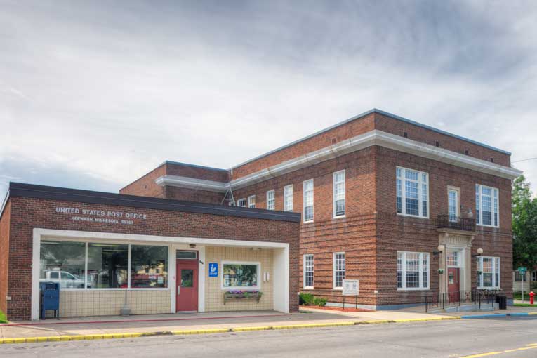 Keewatin public library.